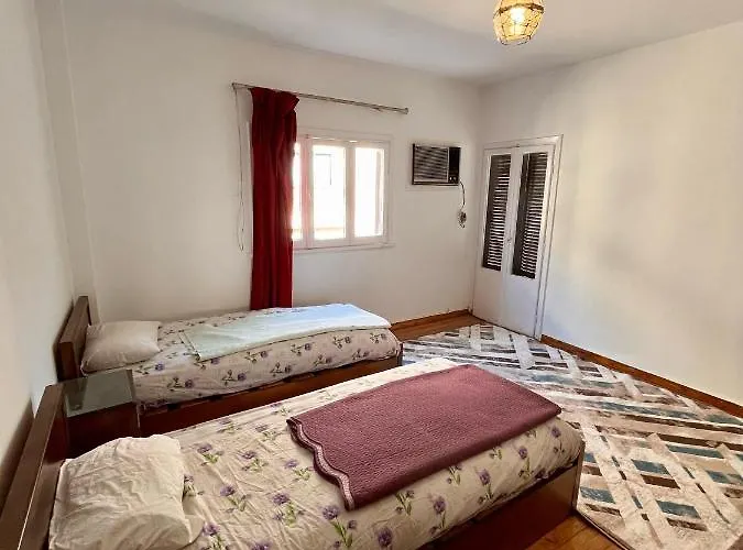 Cozy Holiday Apartment In Maadi
